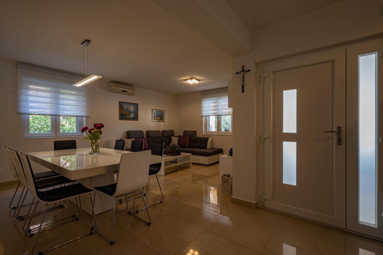 Villa Vesa Севид Экстерьер фото